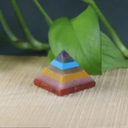 هرم سنگ هفت چاکرا